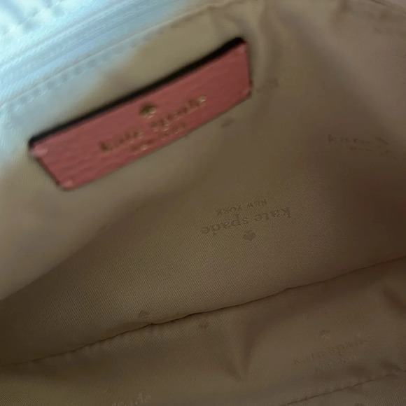 Kate Spade Crossbody Purse ♠️👛 - Picture 5 of 5